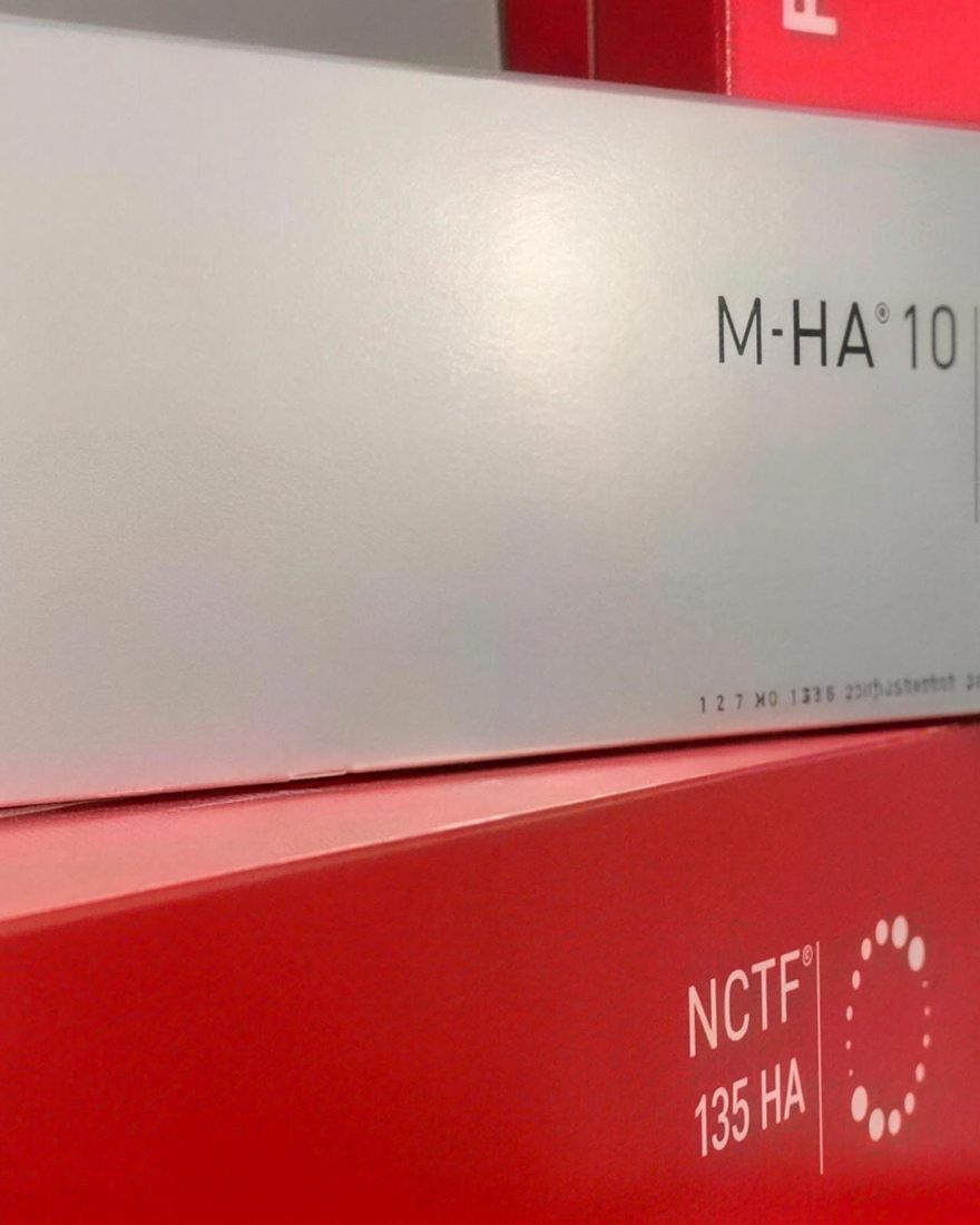 Cajas de Fillmed M·HA 10 y NCTF 135 HA en el consultorio